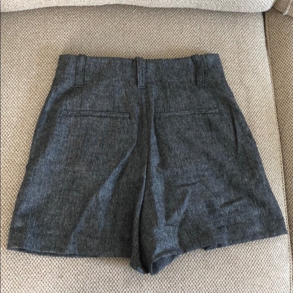 Alice & Olivia Elouise Shorts - Picture 5 of 5